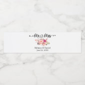 Kalligrafie Heart Floral Mr. and Mrs Wedding Waterfles Etiket (Enkel label)