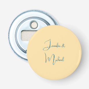 Kalligrafie Namen Elegant Plain Eenvoudige Beige K Button Flesopener