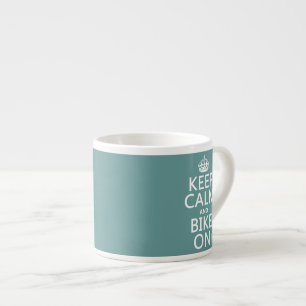 Kalm houden en bijsnijden (om het even welke kleur espresso kop
