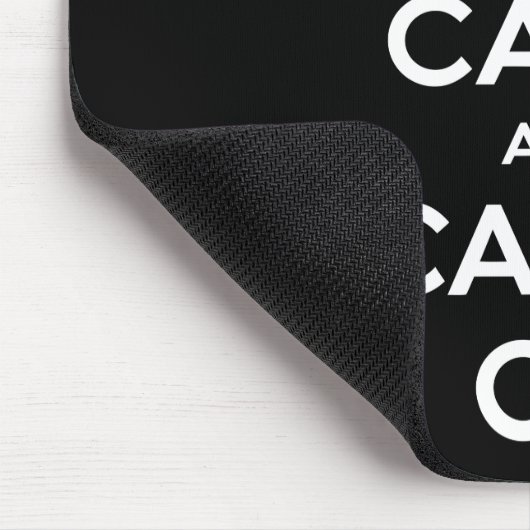 Kalm houden en doorgaan (zwart ontwerp) muismat (Hoek)