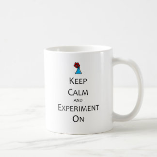 Kalm houden en experimenteren aan koffiemok
