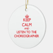 Kalm houden en naar de choreograaf luisteren keramisch ornament (Links)