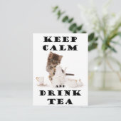 kalm houden en thee kitten drinken briefkaart (Staand voorkant)