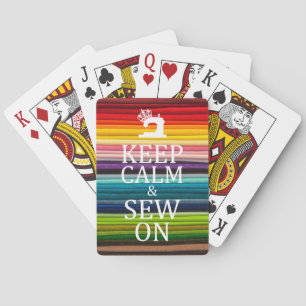 Kalm naaien op krasse regenboogverbinding behouden pokerkaarten