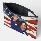 Kamala 2024 etui (Open)