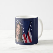 Kamala Harris & American Dream Quote Coffee Mok (Voorkant rechts)
