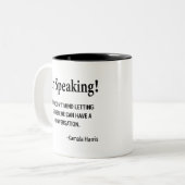 Kamala Harris - Excuseer me, ik spreek Tweekleurige Koffiemok (Voorkant links)