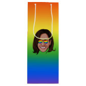 Kamala Harris Pride Holiday Wijn Cadeautas (Voorkant)