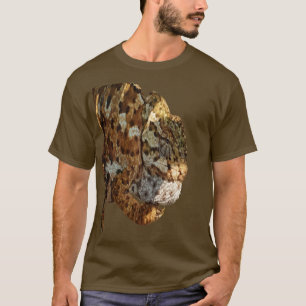 Kameleon die op een draadomheining hangt Vector ui T-shirt