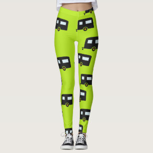 Kameraanhangwagens op groen leggings