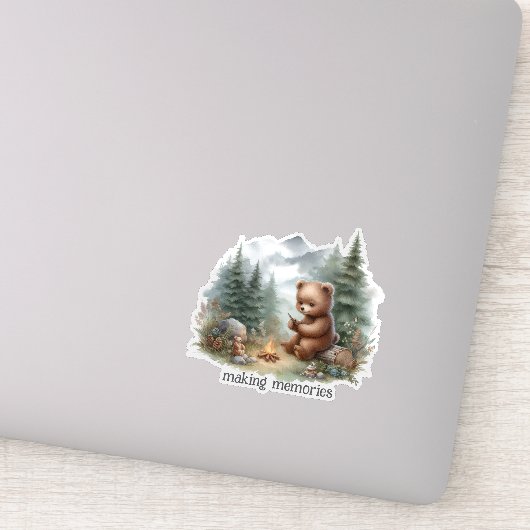 Kampeerbeer Sticker (Detail)