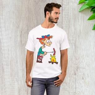 Kampeerjongen die Hotdog roostert T-shirt