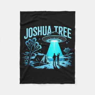 Kamperen in Joshua Tree  Fleece Deken