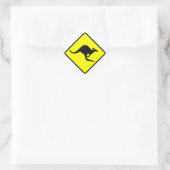Kangaroo Crossing Road Sign Ronde Sticker (Tas)