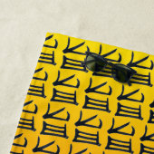 Kanji Delicious Sunrise serviette de plage (En situation)