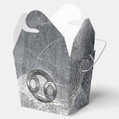 Kankerdiersymbool in gedempt decor bedankdoosjes (Geopend)