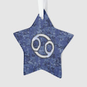Kankerdiersymbool Navy Blue Digital Camouflage Ornament (voorkant)