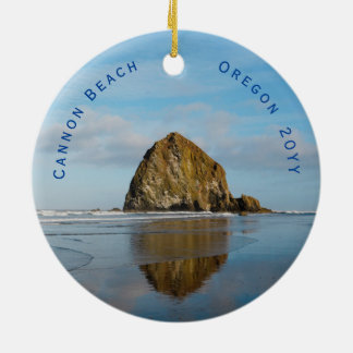 Kannon Beach Dated Kerstmis Keramisch Ornament