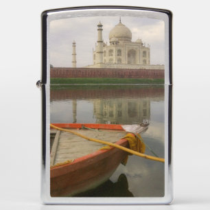 Kano in water met Taj Mahal, Agra, India