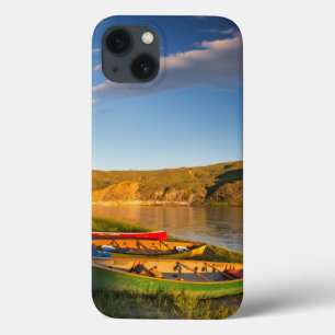Kanoing langs de witte kliffen van Missouri iPhone 13 Hoesje