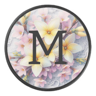 Kant met monogram roze en gele lentebloemen hockey puck