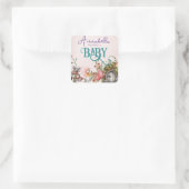 Kantelbare bostuin deur op roze vierkante sticker (Tas)