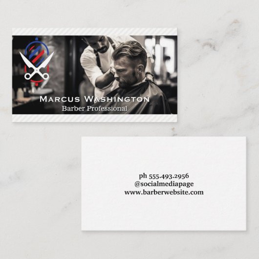 Kapper knippen van haar in de kapperszaak visitekaartje (Voorkant / Achterkant)