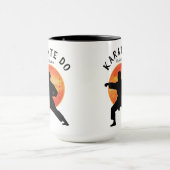 Karate Afbeelding aangepast Modern Trendy Black Mok (Midden)