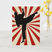 Karate Kick voor Sunburst Birthday Kaart (Gele Bloem)
