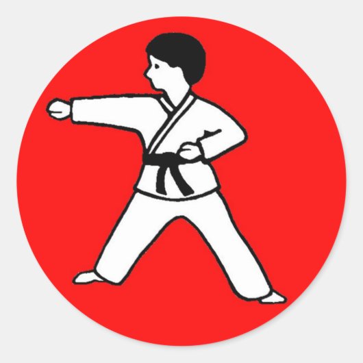 Karate Kind 1 op rode sticker (Voorkant)