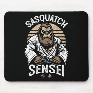 Karate Warrior Legend Sasquatch Sensei Bigfoot Mar Muismat