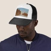 Karl Kaufmann venice Trucker Pet (In situ)