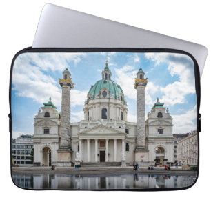 Karlskirche in Wenen, Oostenrijk Laptop Sleeve