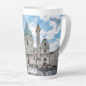 Karlskirche in Wenen, Oostenrijk Latte Mok (Rechterhoek)