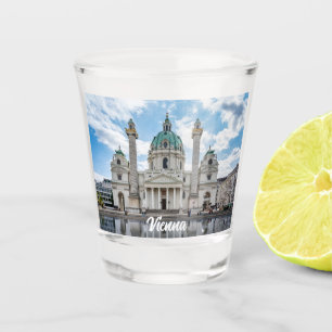 Karlskirche in Wenen, Oostenrijk Shot Glas
