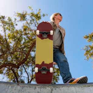 Karmozijn met Metallic Goud Unieke Stijl Skateboard