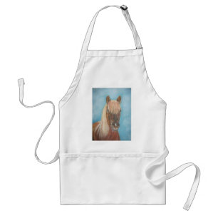 kastanjemeel met blonde mane equine horse standaard schort