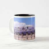Kasteel Chantilly, Oise, Frankrijk Tweekleurige Koffiemok (Voorkant links)