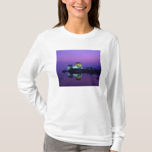 Kasteel Eilean Donan, Hooglanden, Schotland T-shirt