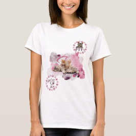 Kat Adoption slaat T-Shirt op