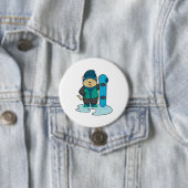 Kat als Snowboarder met Snowboard Ronde Button 7,6 Cm (In situ)