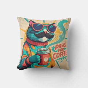 Kat die een oversized zonnebril draagt, een koffie kussen