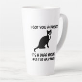 Kat dode muis piloot latte mok (Rechterhoek)