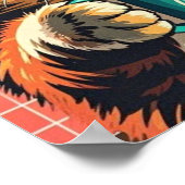 Kat draagt oversized zonnebril met koffie poster (Hoek)