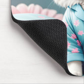 Kat draagt pyjama muismat (Hoek)