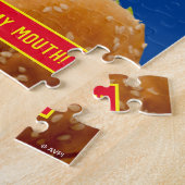 Kat Eating Cheeseburger Legpuzzel (Zijkant)