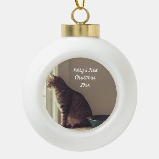 Kat Eerste Kerstmis Keramische Bal Ornament (Voorkant)