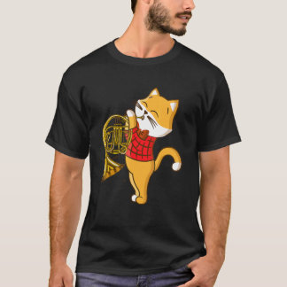 Kat genietend van het muziekinstrument Franse hoor T-shirt