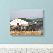 Kat Hawk Pier, NC, foto op Canvas (Insitu (Houten vloer))