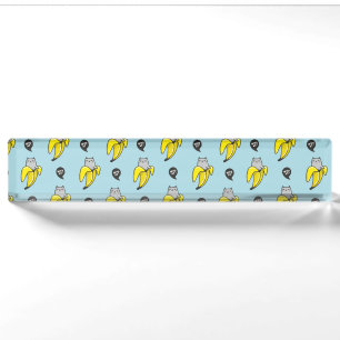 Kat in bananen naambordje